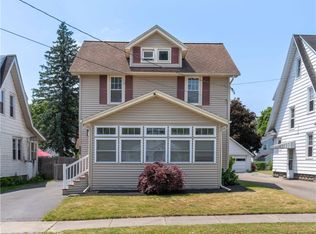 238 W Spruce St, East Rochester, NY 14445