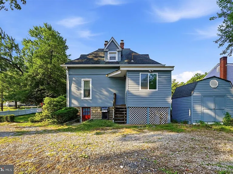 4810 Fox St — Photo 37