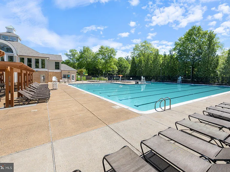 6551 Grange Ln #202 — Photo 7