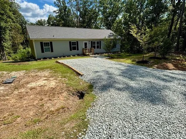 979 Natchez Trce, Fuquay-varina, NC 27526