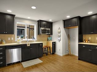 321 NW 100th St, Seattle, WA 98177