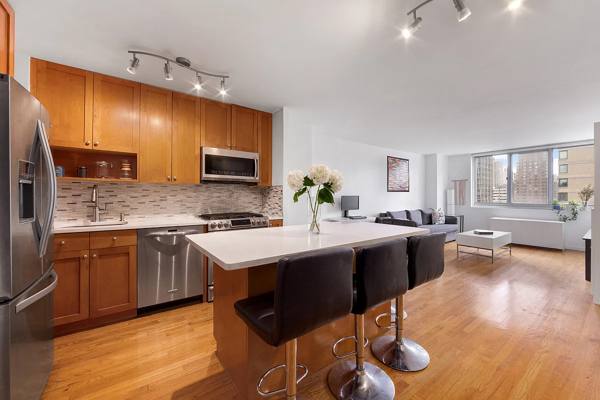 345 East 93rd St Unit 12D  