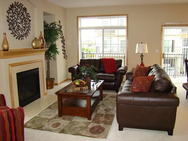 7623 Southridge Ln — Photo 1