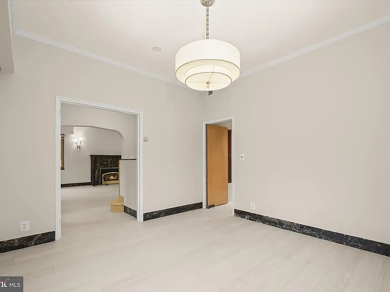 3007 Oliver St NW — Photo 12