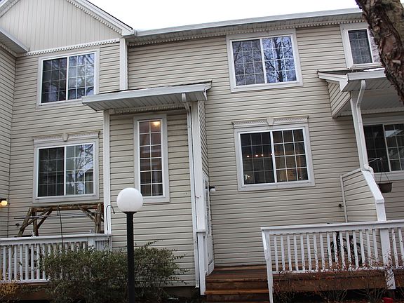 2nd image of 6428 Fremont Dr #6428