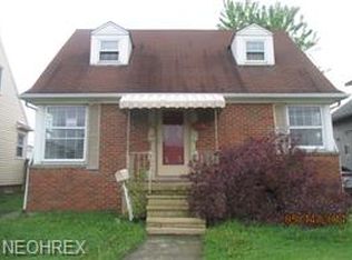 7615 Snow Rd, Parma, OH 44129