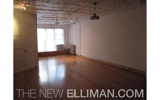 Rented by Douglas Elliman | media 7