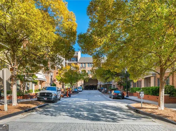 3621 Vinings Slope SE Unit 2425, Atlanta, GA 30339