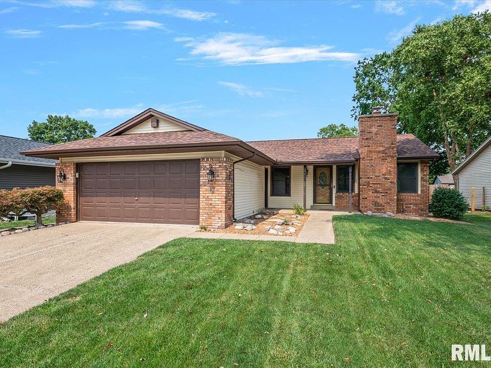 1st image of 10 Hollybrook Dr