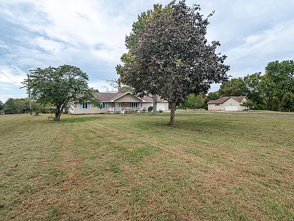 3rd image of 1857 N Owen Road