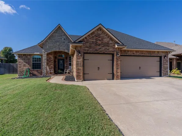 1405 Riverwind Dr, Midwest City, OK 73130