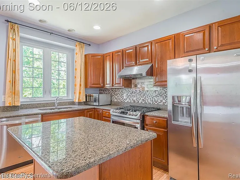 45149 Bartlett Dr — Photo 23