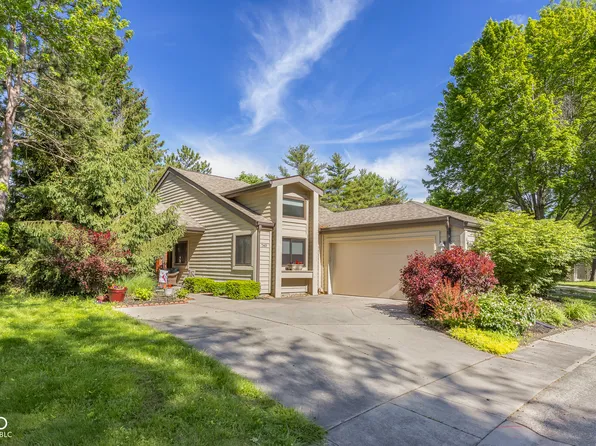 740 Carya Sq, Columbus, IN 47201