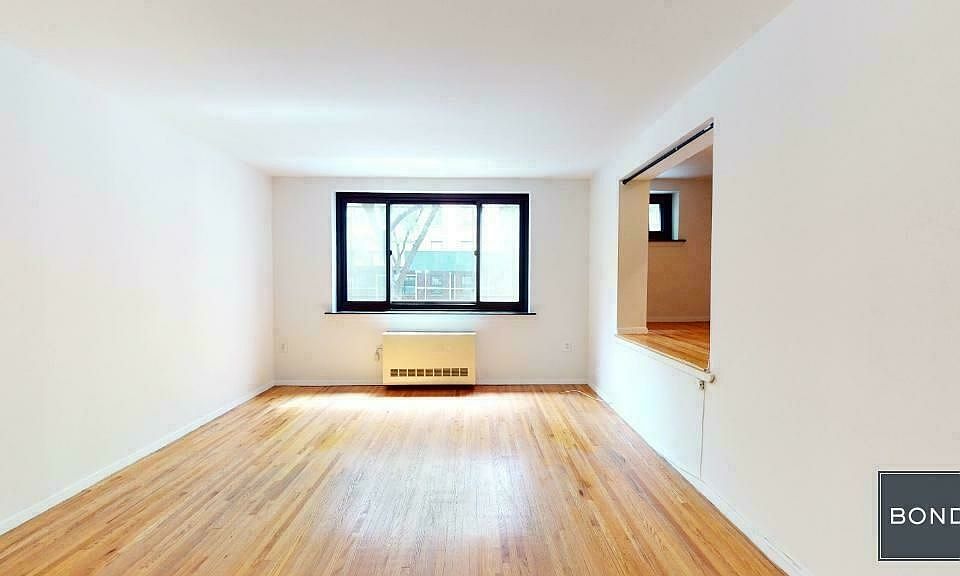 1st image of 207 E 27th St APT Ld