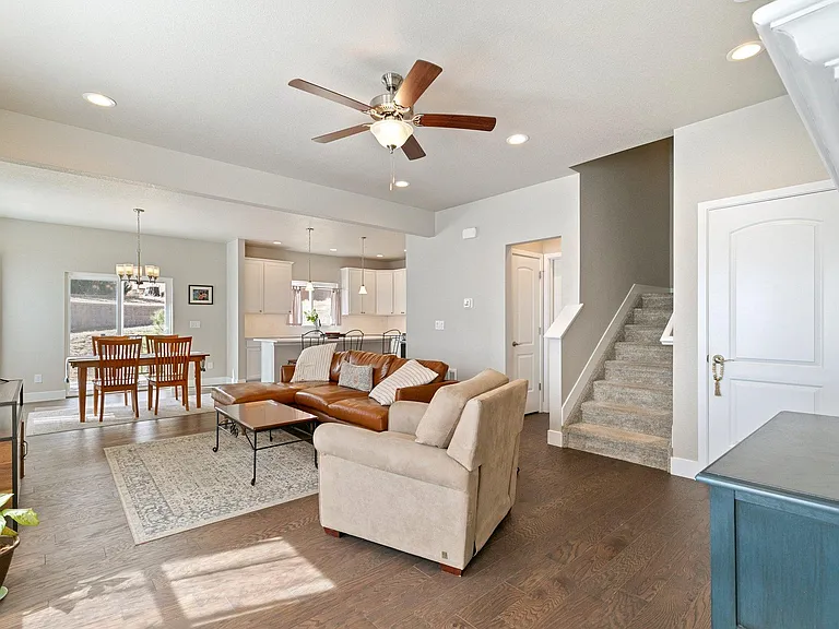 5324 Sky Top Ln — Photo 3