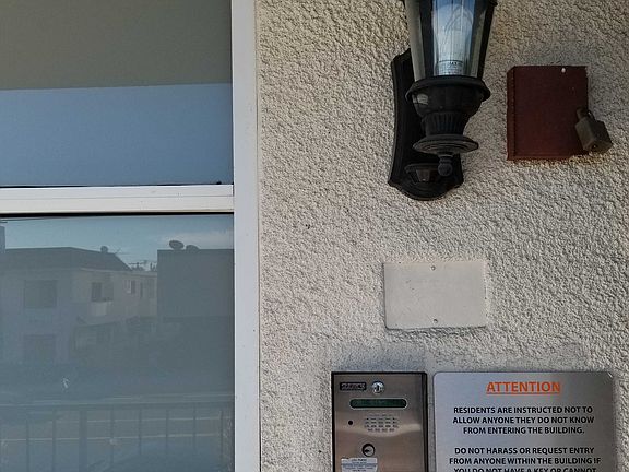 4th image of 10135 Palms Blvd #306