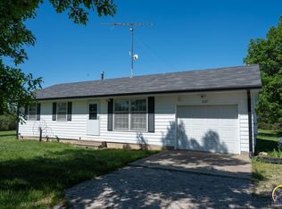 7629 NE Sherman Rd, Meriden, KS 66512