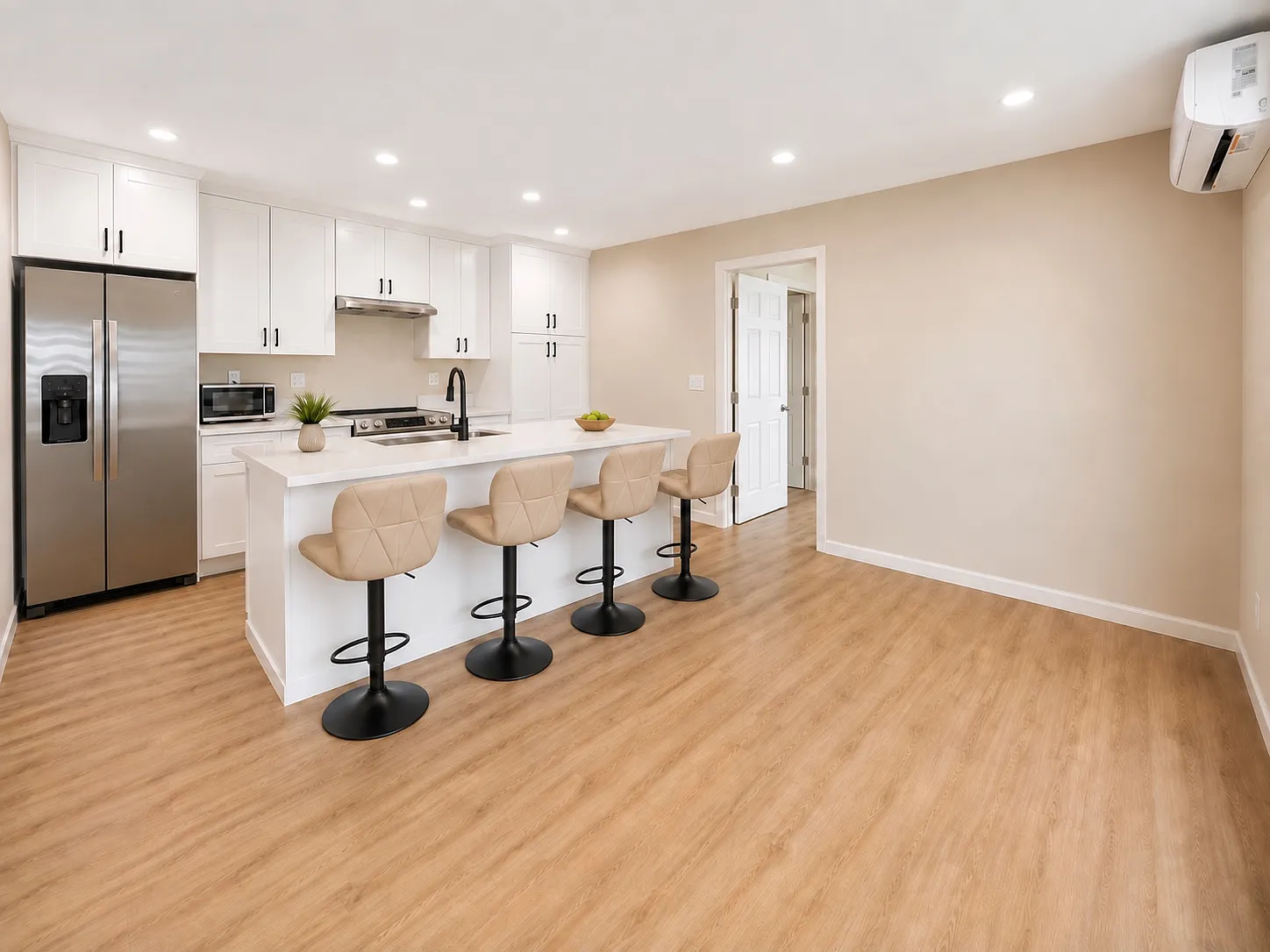 2 bed, $3,000 — Photo 2