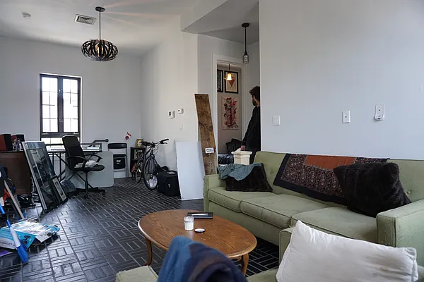 Rented by Rennit Inc. | media 29