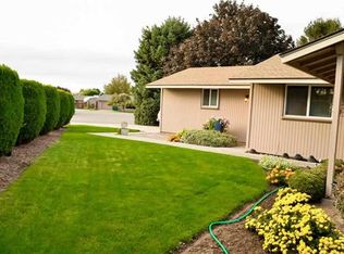 307 S Roosevelt St, Kennewick, WA 99336