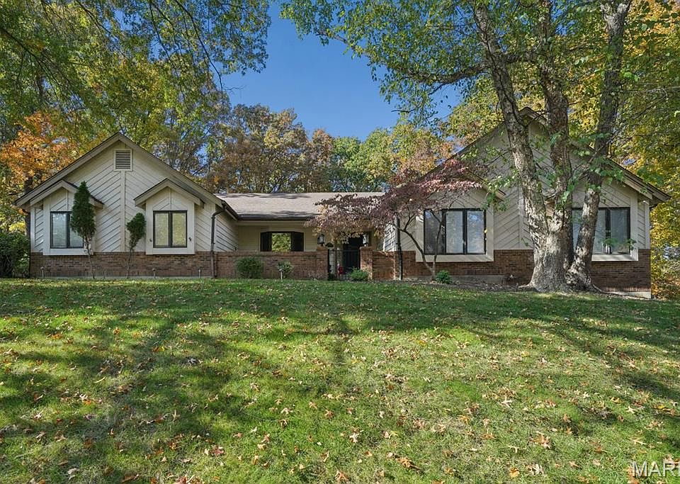 1st image of 519 Black Canyon Ct
