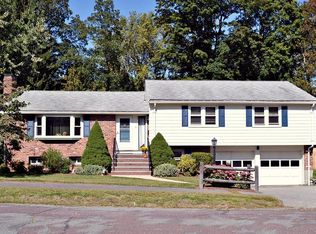 10 Victoria Ave, Reading, MA 01867