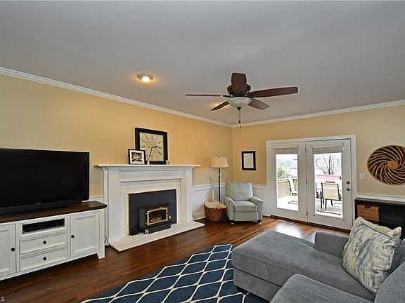 5th image of 3415 Willow Wind Dr