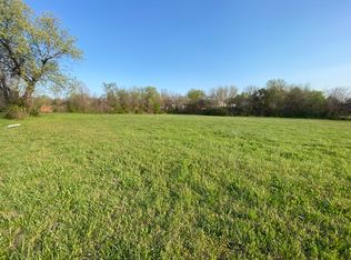 1110 N 3rd St, Grove, OK 74344