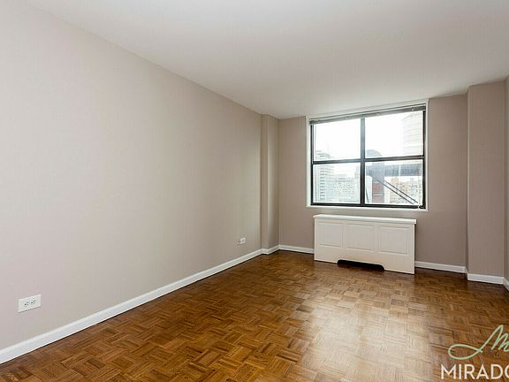 4th image of 330 E 39th St APT 6J