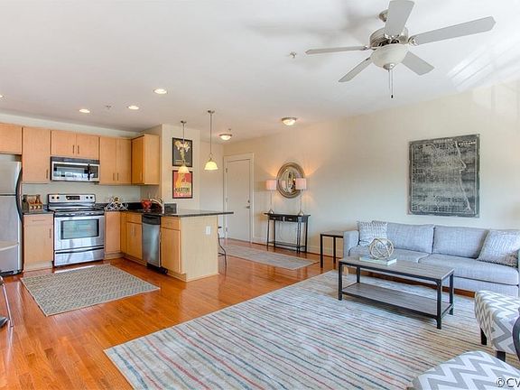 3rd image of 2318 Herbert Hamlet Aly Unit 15