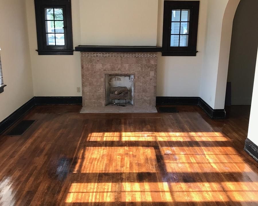 Living Area with Gas Fireplace