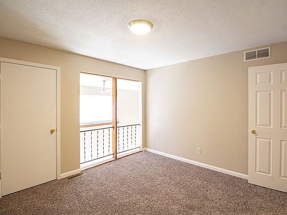 4th image of 2811 Mexico Gravel Rd APT A