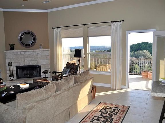 3rd image of 20301 Bell Ln