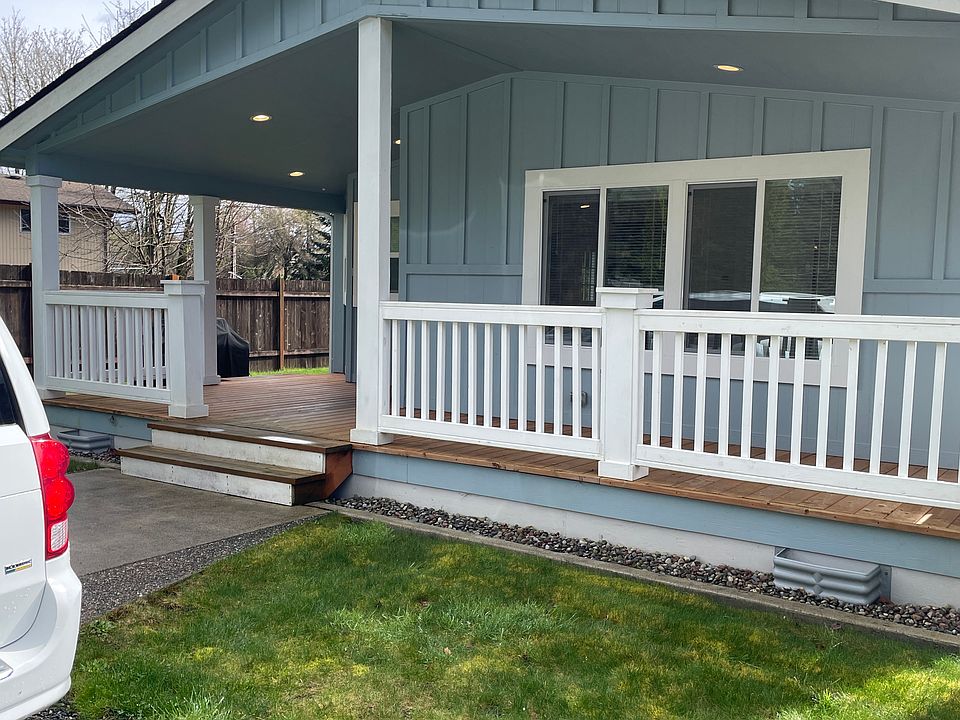 1st image of 2807 24th Ave NE