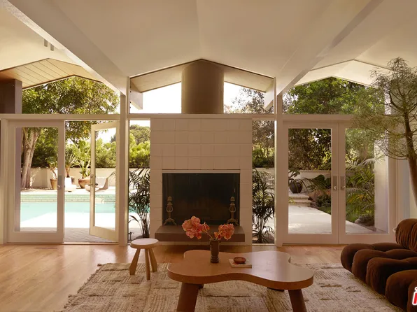 3112 Chandelle Rd, Los Angeles, CA 90046