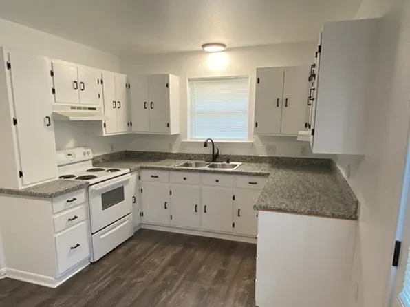 3139 Parish Cemetery Rd Suite 1, Orange, TX 77632