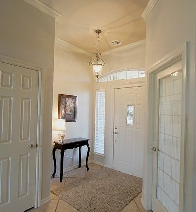 4th image of 1708 Oxford Ave