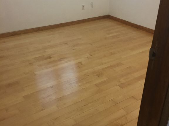 5th image of 20216 32nd Ave