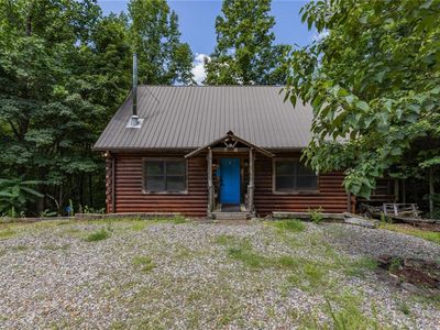 395 Green Point Ln, Boomer, NC, 28606