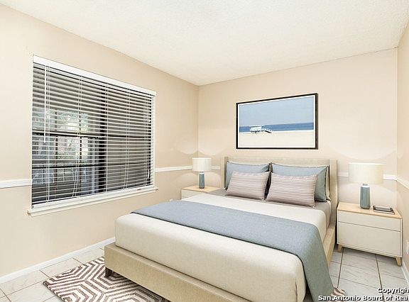 4th image of 4212 Medical Dr APT 1307