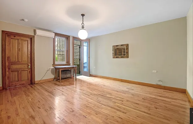 Rented by Corcoran | media 45