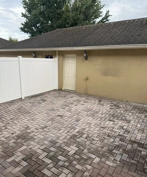 7735 Fairgrove Ave — Photo 15
