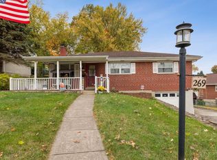 269 W Crest Dr, Reading, OH 45215