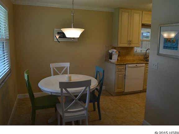 4th image of 814 E 18th Ave