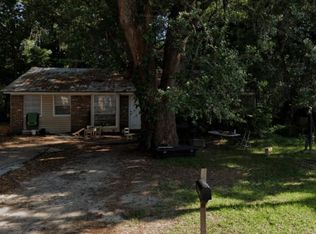 2922 Oakwood Dr, Tallahassee, FL 32304