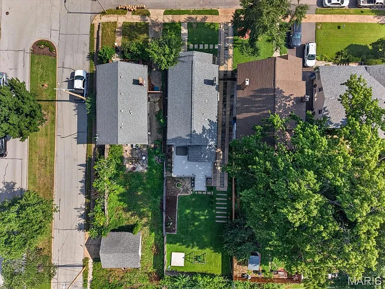7122 Nashville Ave — Photo 50