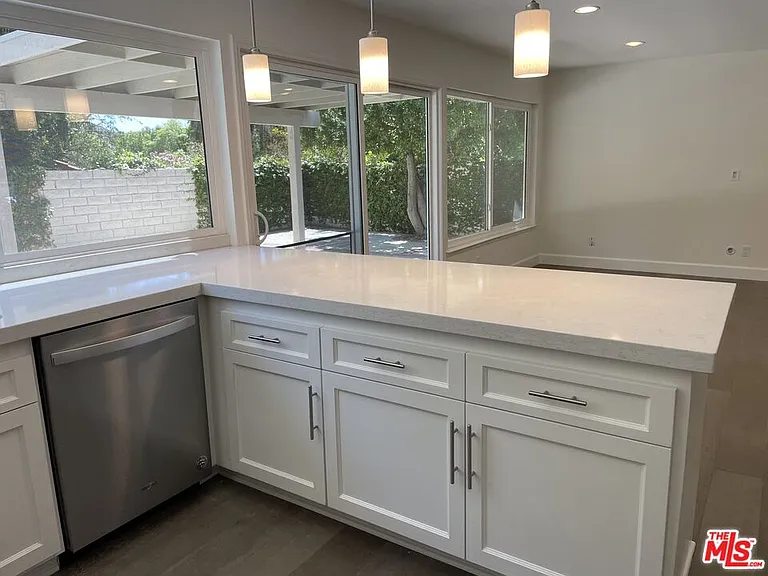 22634 Town Crier Rd — Photo 2