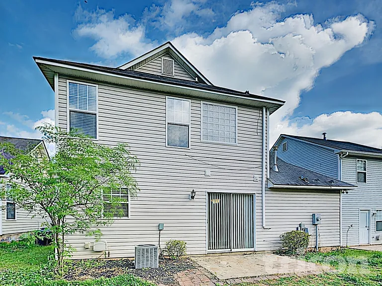 445 Amir Cir — Photo 15