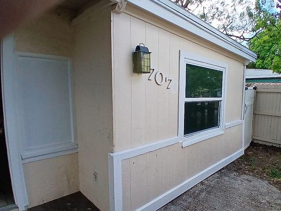 3rd image of 7070 49th Ave N