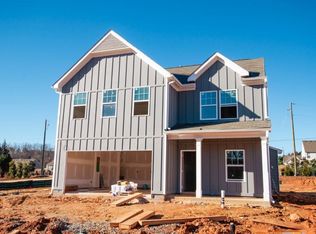 160 River Run Dr, Dallas, GA 30132